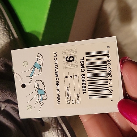 Sanuk Sandals - Picture 2 of 6